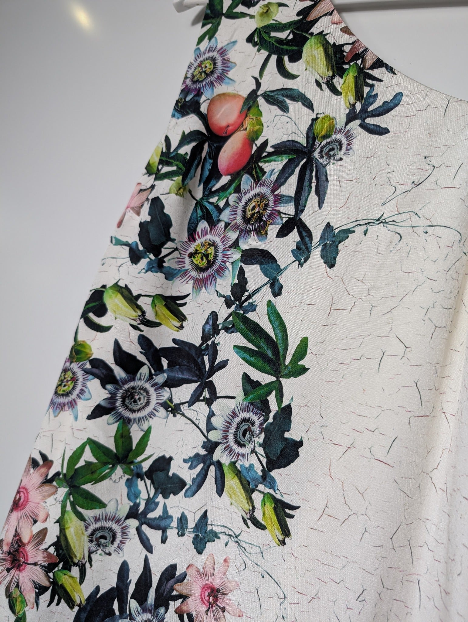 Ginger & smart Floral One-Shoulder Maxi Dress 100% Silk White Size:8 - Image 2