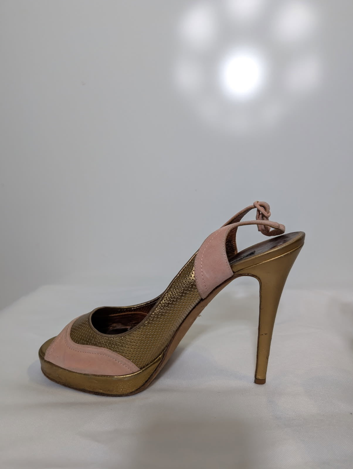 Collette Dinnigan Gold Metallic and Pink Suede Peep Toe Slingback Heels EU 41 - Image 7