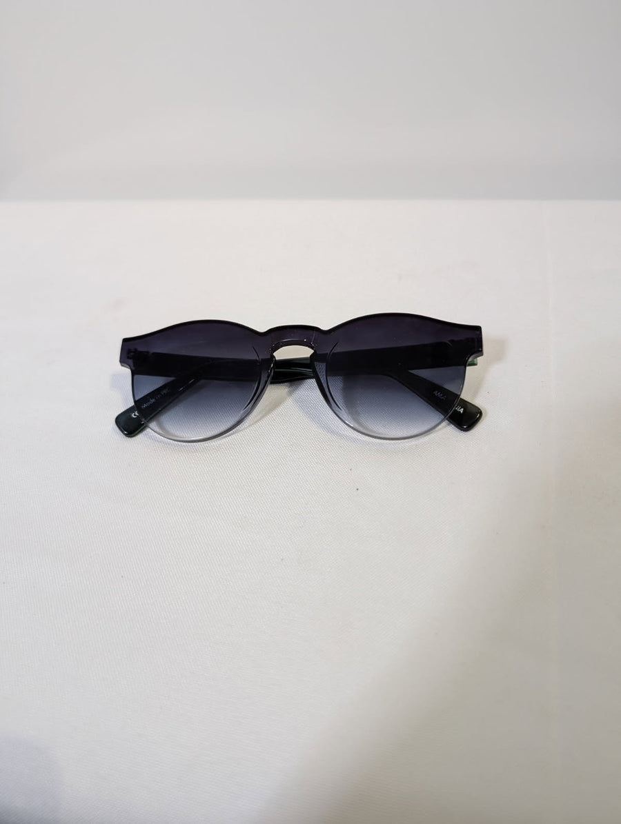Moses Sunglasses Let's Chill For A Minute Gradient Lens - Image 7