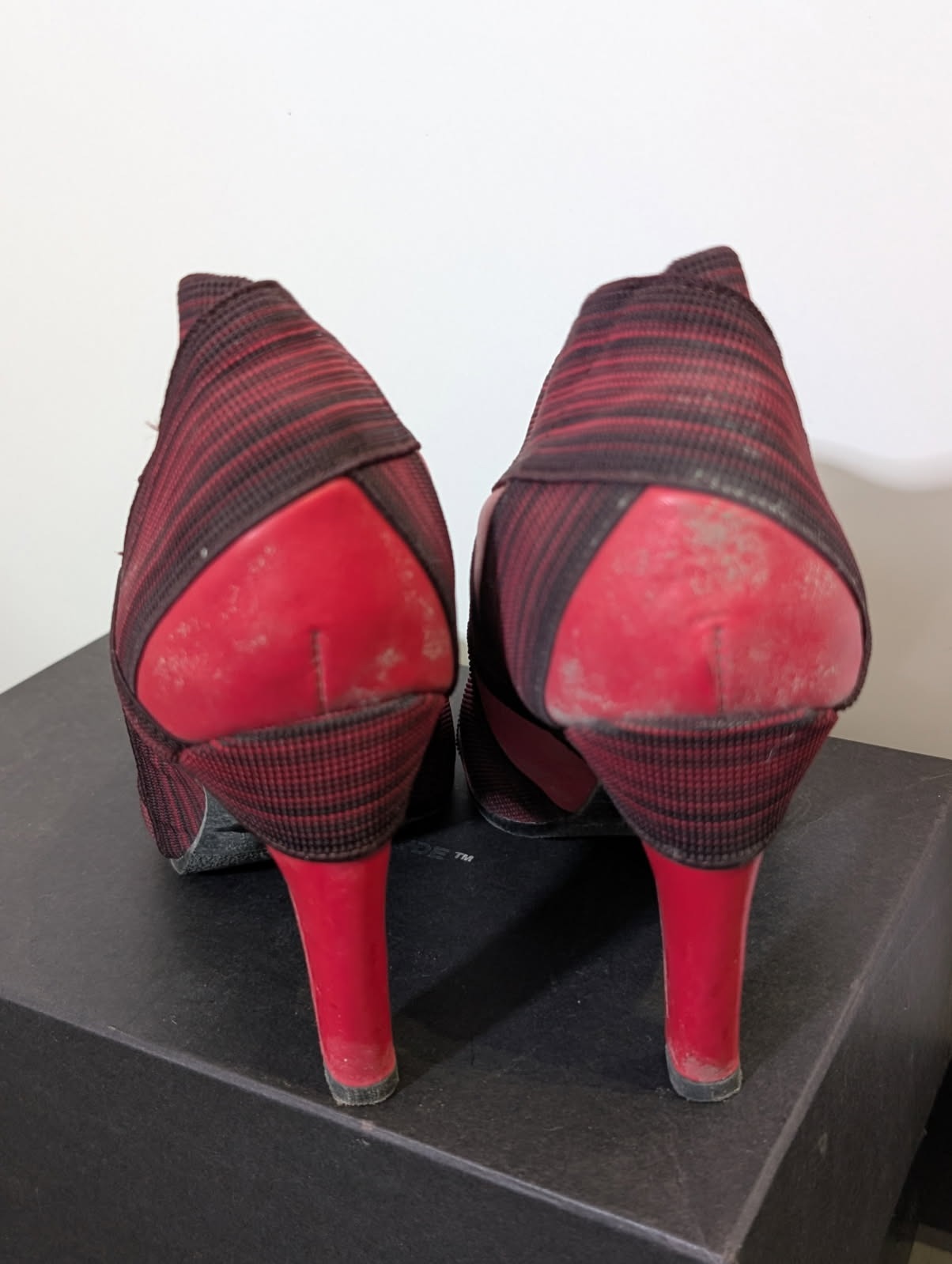 United Nude Eamz Elastic Heels - Red and Black - Image 7