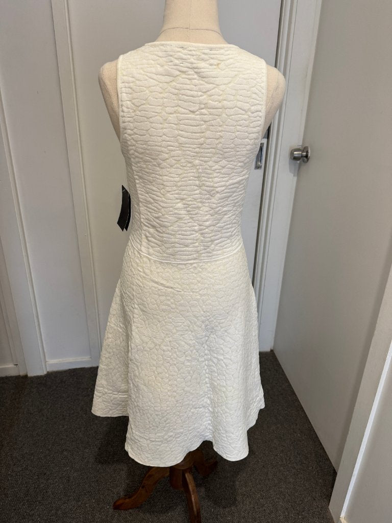 Line White Textured Fit and Flare Sleeveless Dress - Size M - Image 7