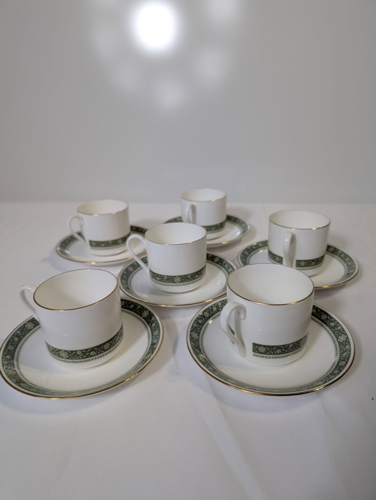 Royal Doulton Rondelay H.5004 Fine Bone China Teacup and Saucer Set - Image 1