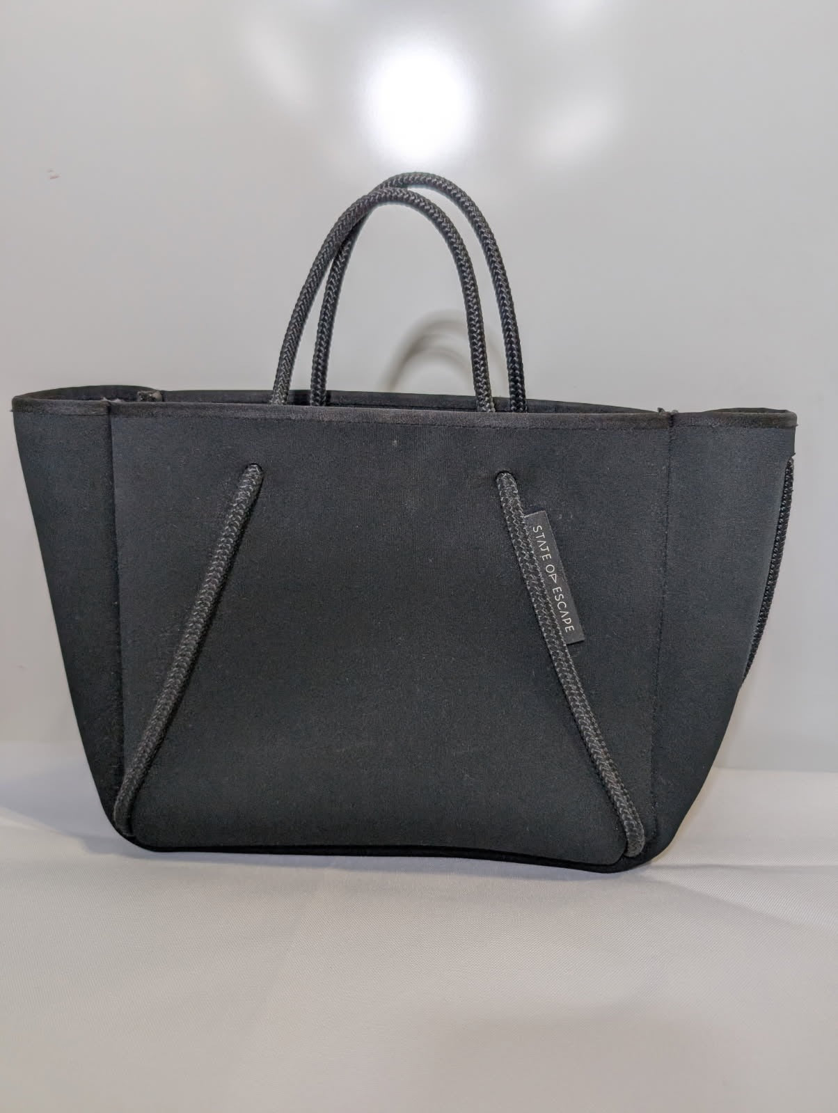 State of Escape Escape Carryall Tote Bag - Black - Image 7