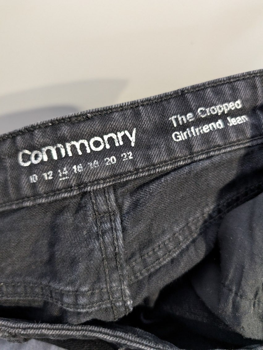 Commonry The Cropped Girlfriend Jean Black Women's Size 16 - Image 7
