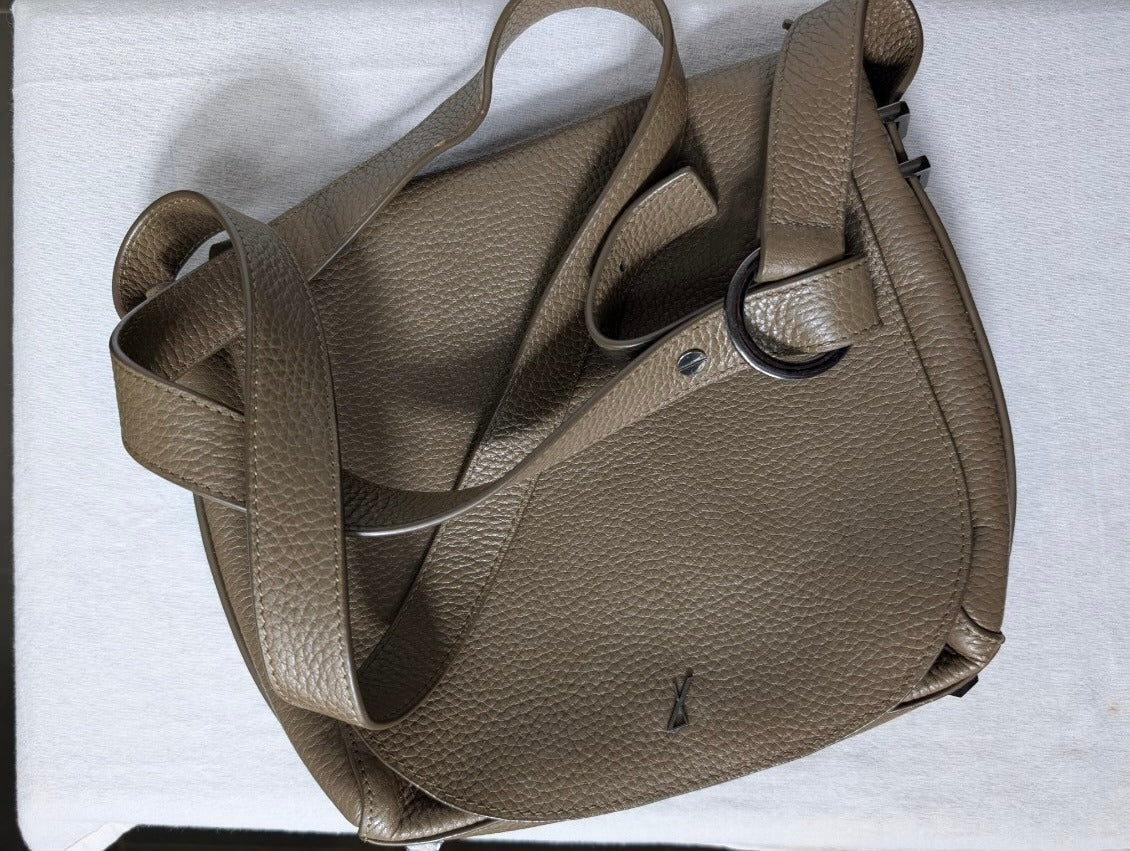 Ginger & Smart Metallic Gold Leather Handbag Adjustable Strap - Image 1