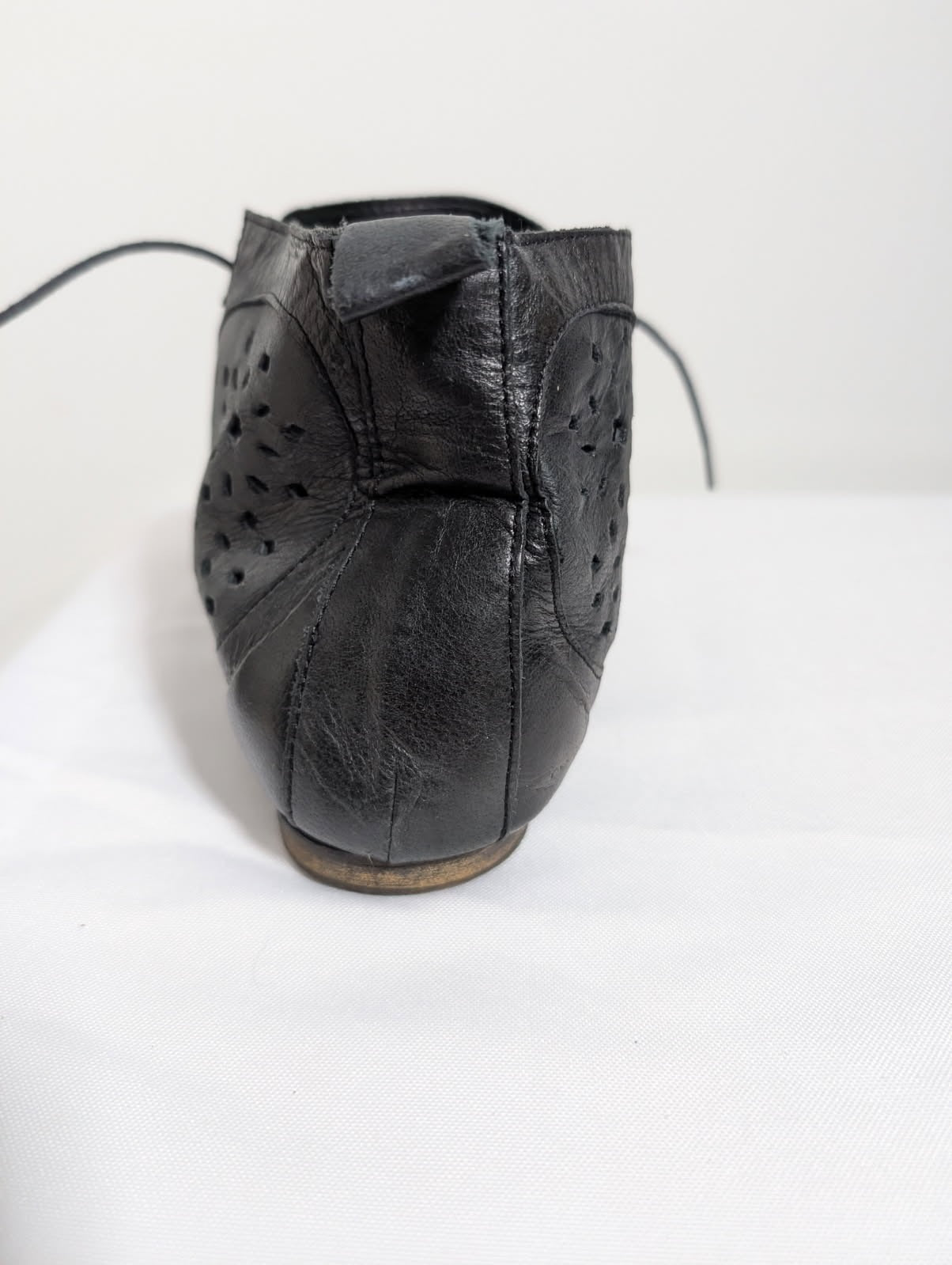 Urge Leather Cutout Ankle Boots Black EU 40 - Image 7