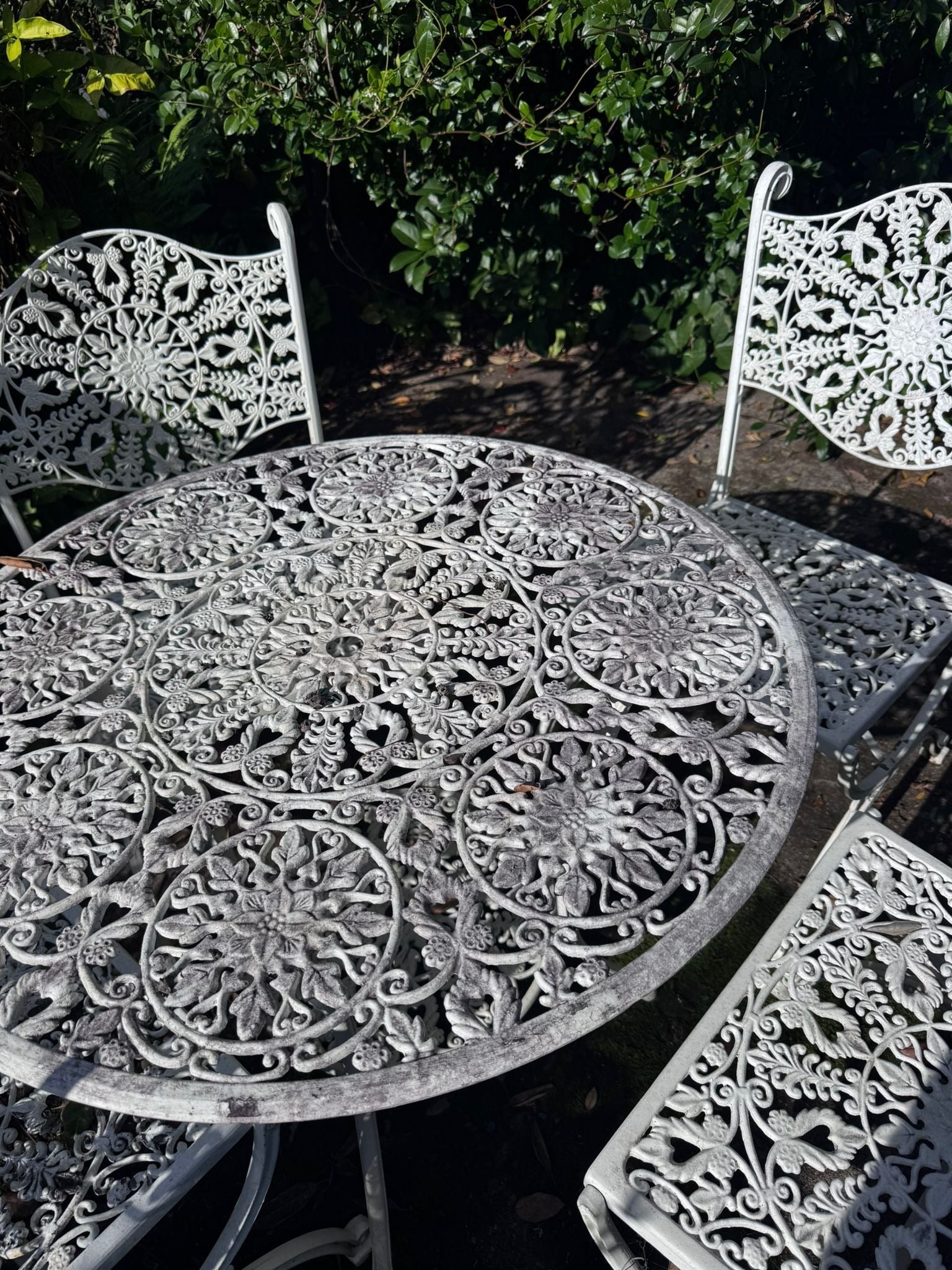 Vintage Style Ornate Cast Aluminum Bistro Set - White Garden Furniture - Image 7
