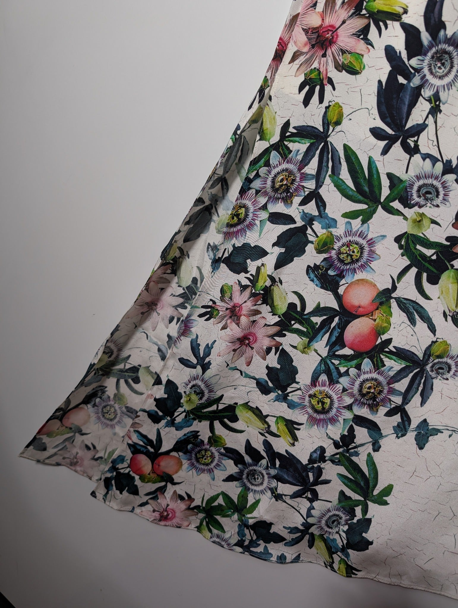 Ginger & smart Floral One-Shoulder Maxi Dress 100% Silk White Size:8 - Image 3