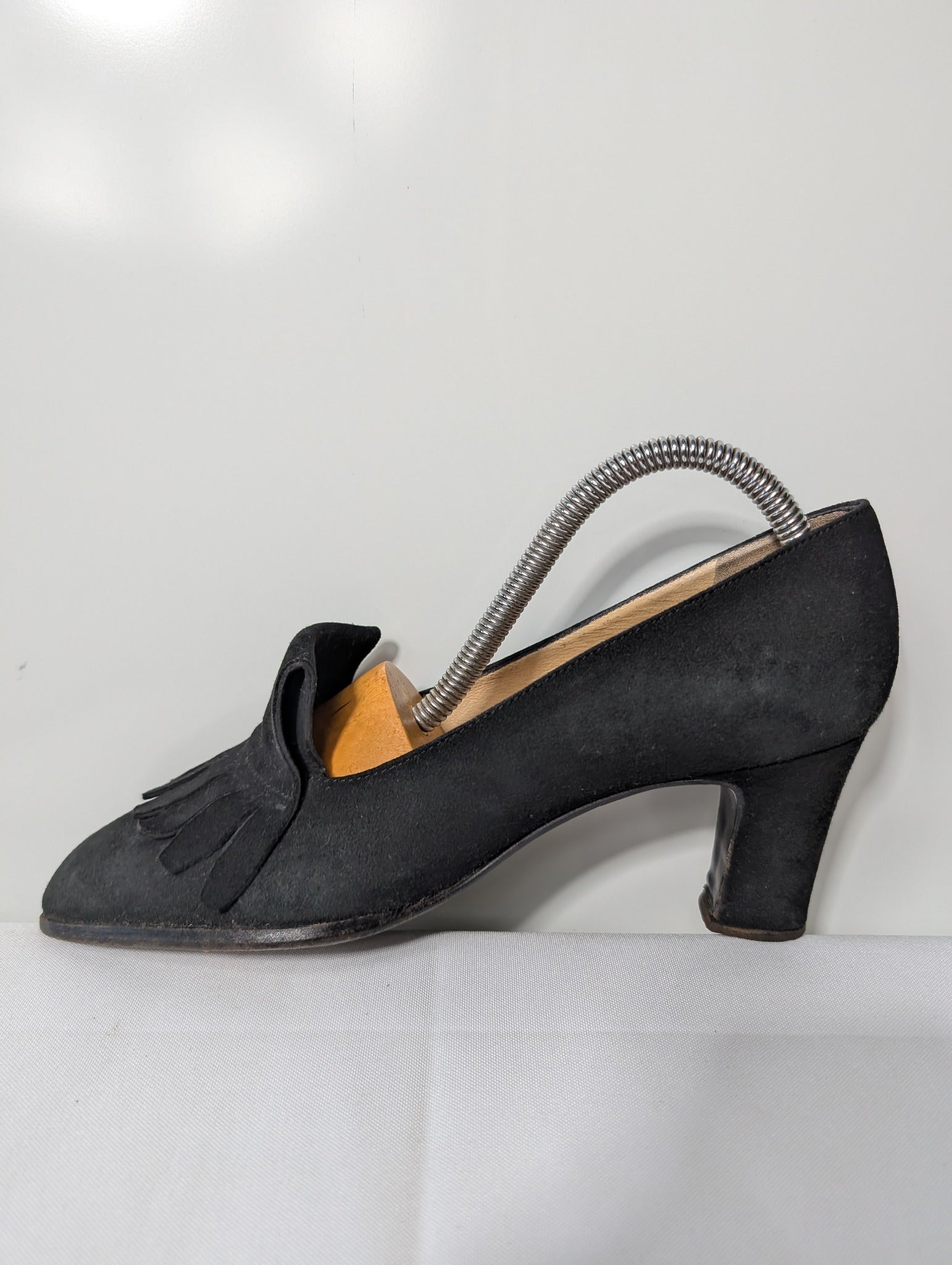 Prada Suede Fringed Kiltie Heeled Loafers Black EU 37 - Image 4