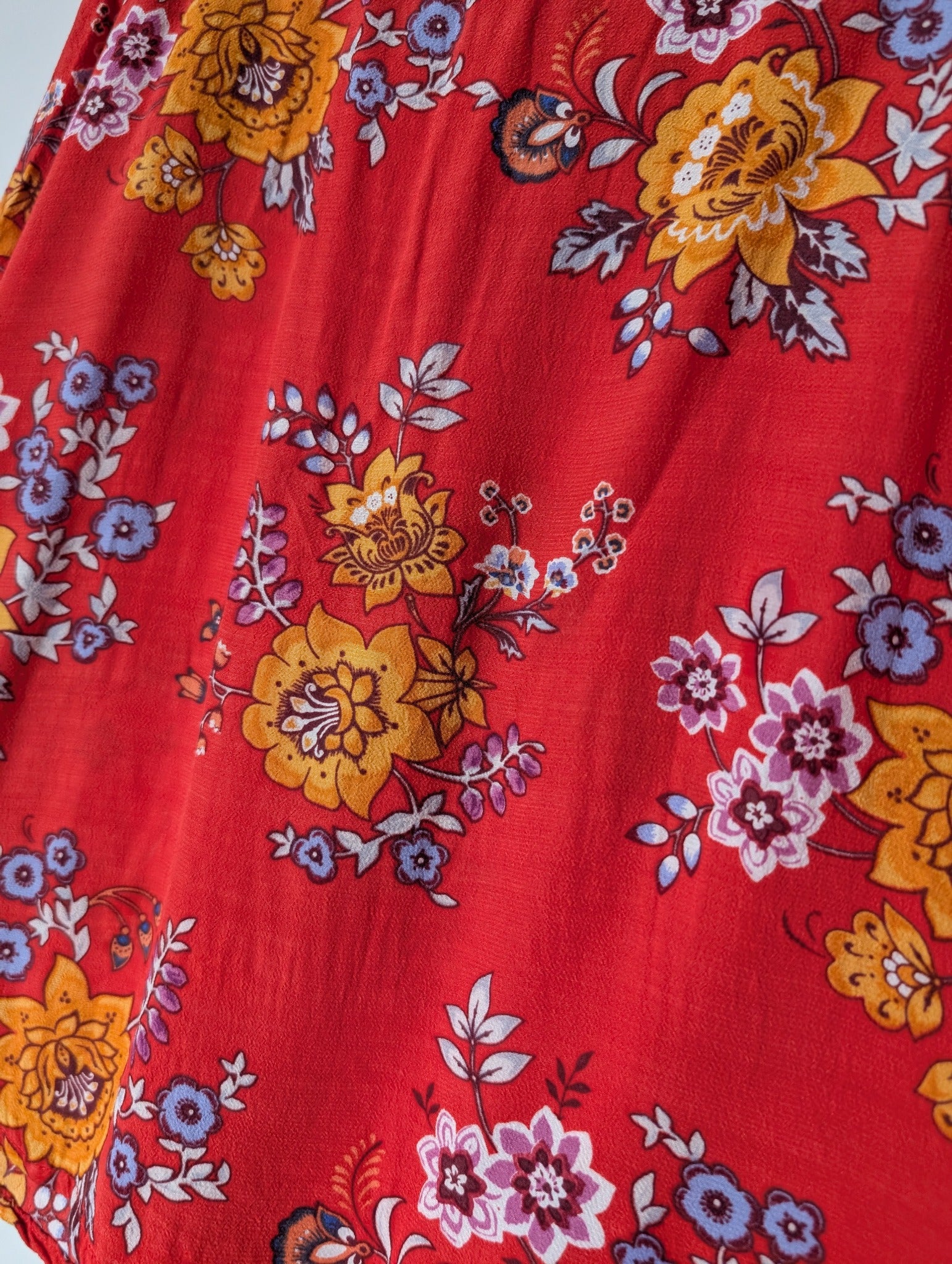 Tigerlily Red Floral A-Line Mini Skirt Size 10 - Image 2