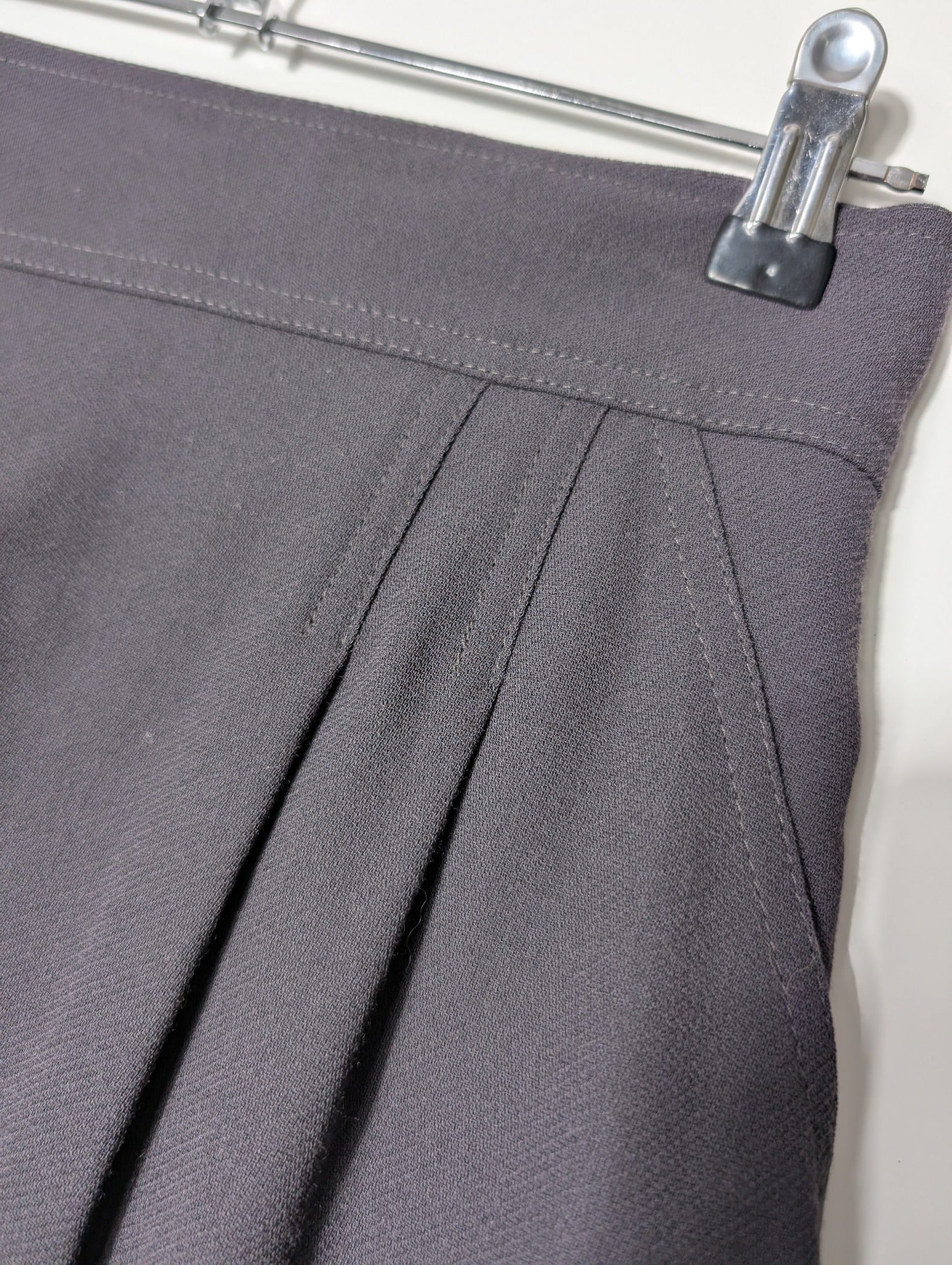 Fendi High-Waisted Midi Skirt Dark Grey Size 40 - Image 2