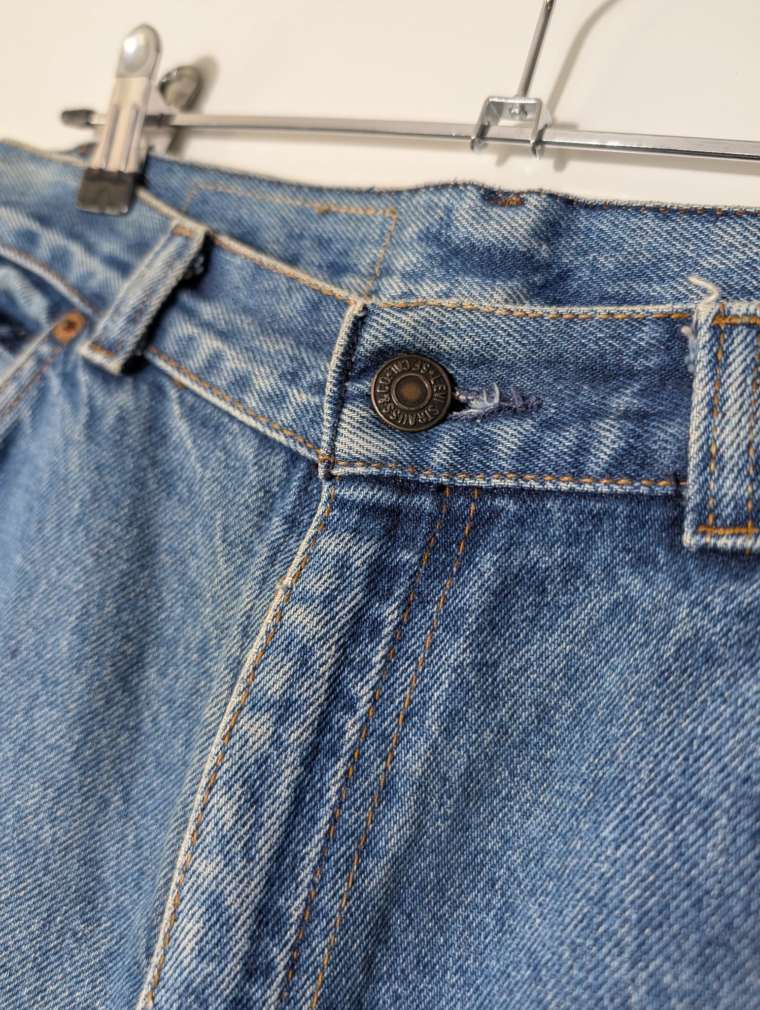 Levi Strauss & Co. 512 Slim Taper Jeans Women's Blue Acid Wash W24 - Image 3
