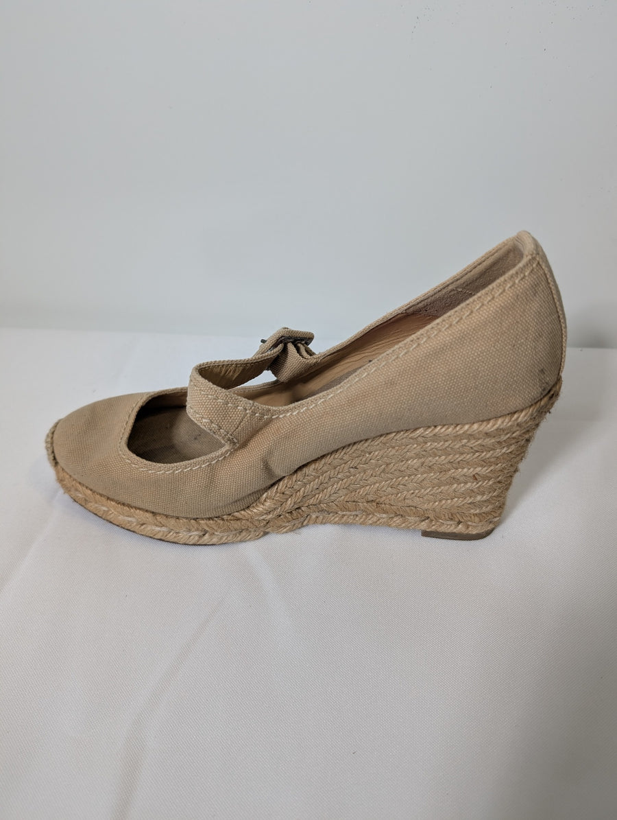 Christian Louboutin Cataclou Espadrille Wedge Mary Jane Beige Size 38 - Image 3