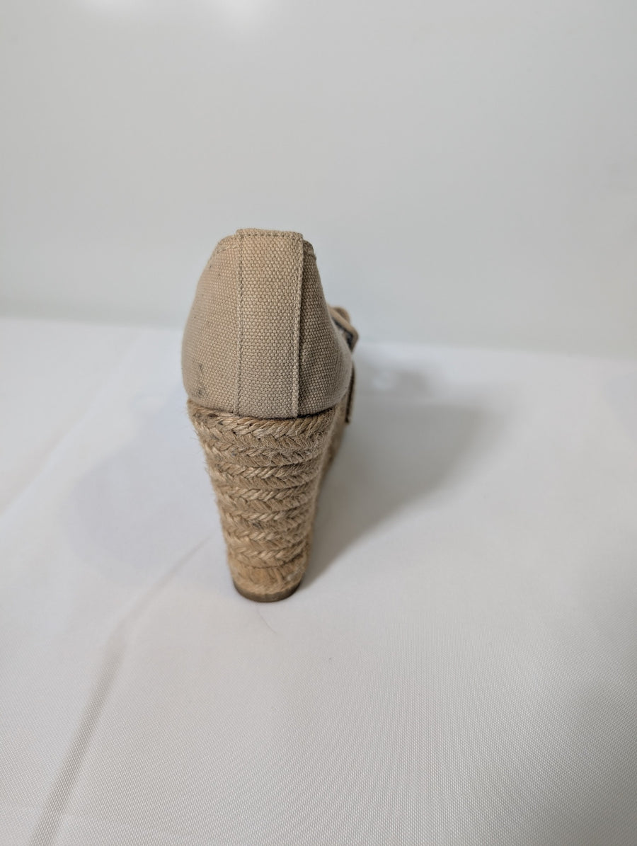 Christian Louboutin Cataclou Espadrille Wedge Mary Jane Beige Size 38 - Image 4