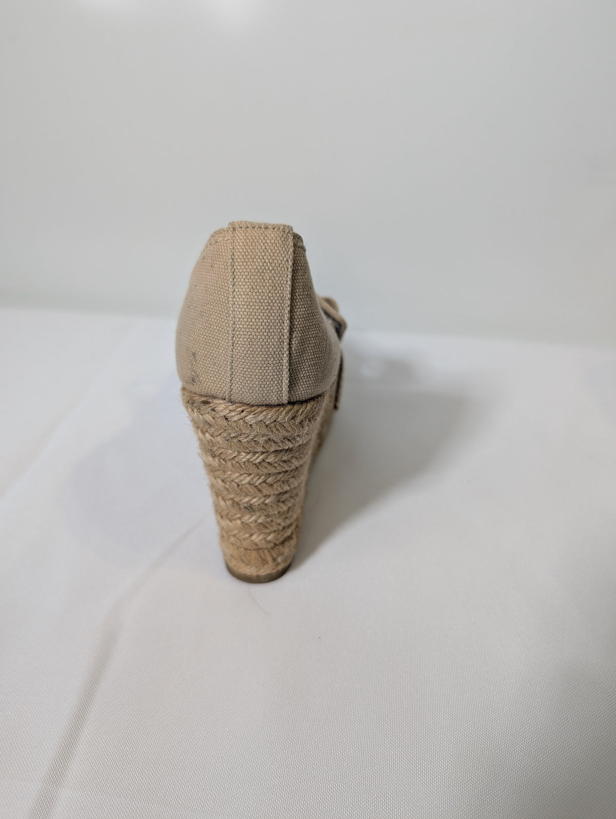 Christian Louboutin Cataclou Espadrille Wedge Mary Jane Beige Size 38 - Image 4