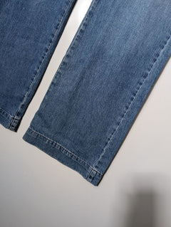 Pablo Women's Patch Pocket Flare Jeans Blue Denim Size 42 - Image 8