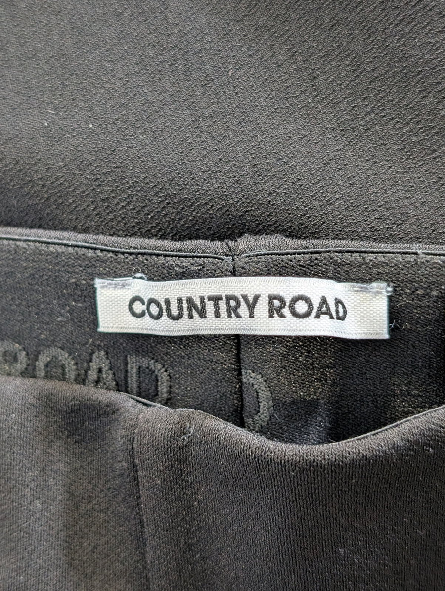 Country Road Slim Leg Trousers Black Size M - Image 8