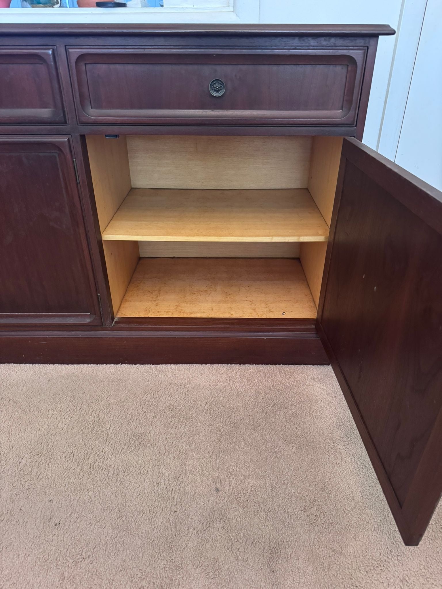 Vintage Walnut Buffet Sideboard 1972 Mid Century Restored By Parker  - Image 8