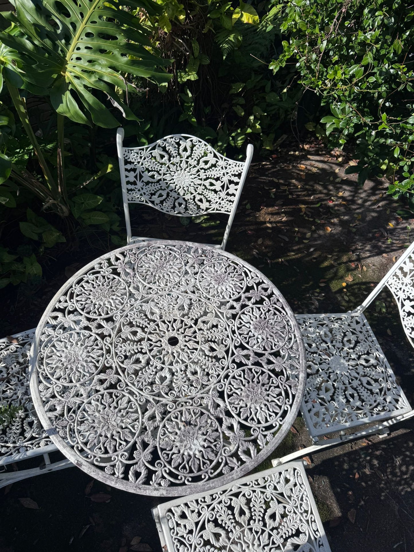 Vintage Style Ornate Cast Aluminum Bistro Set - White Garden Furniture - Image 8