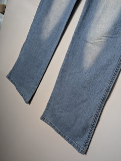 Amber Glow Rhinestone Embellished Light Wash Jeans Women's Size 8 - Image 5