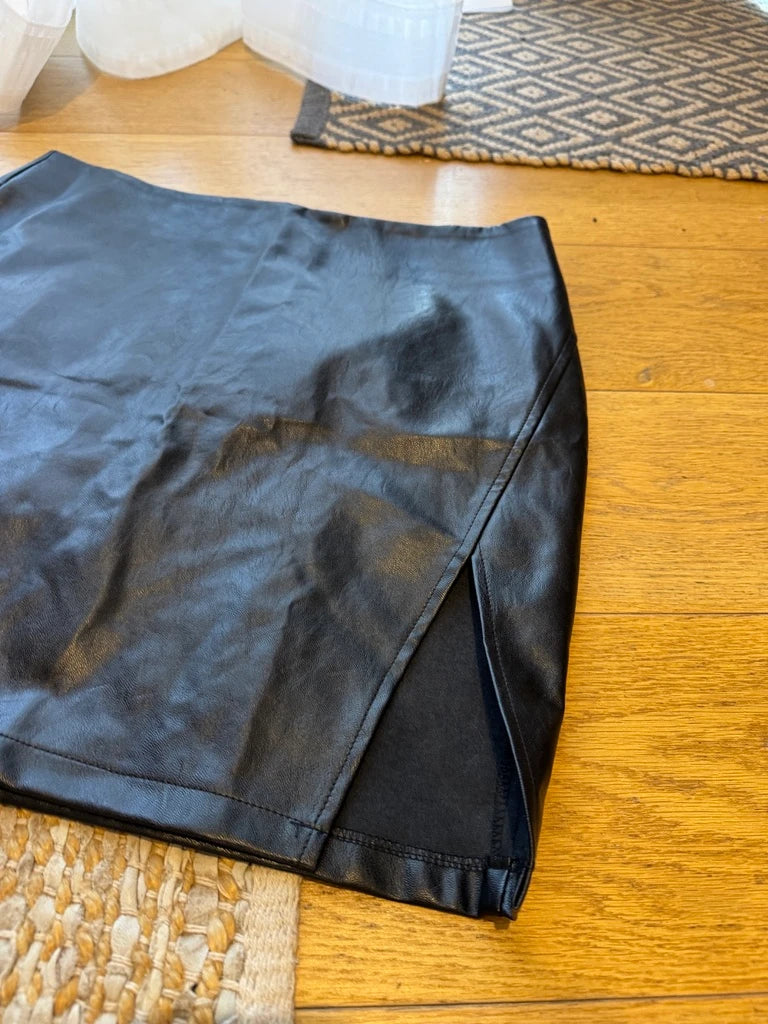 Showpo Black Faux Leather Mini Skirt - Image 4