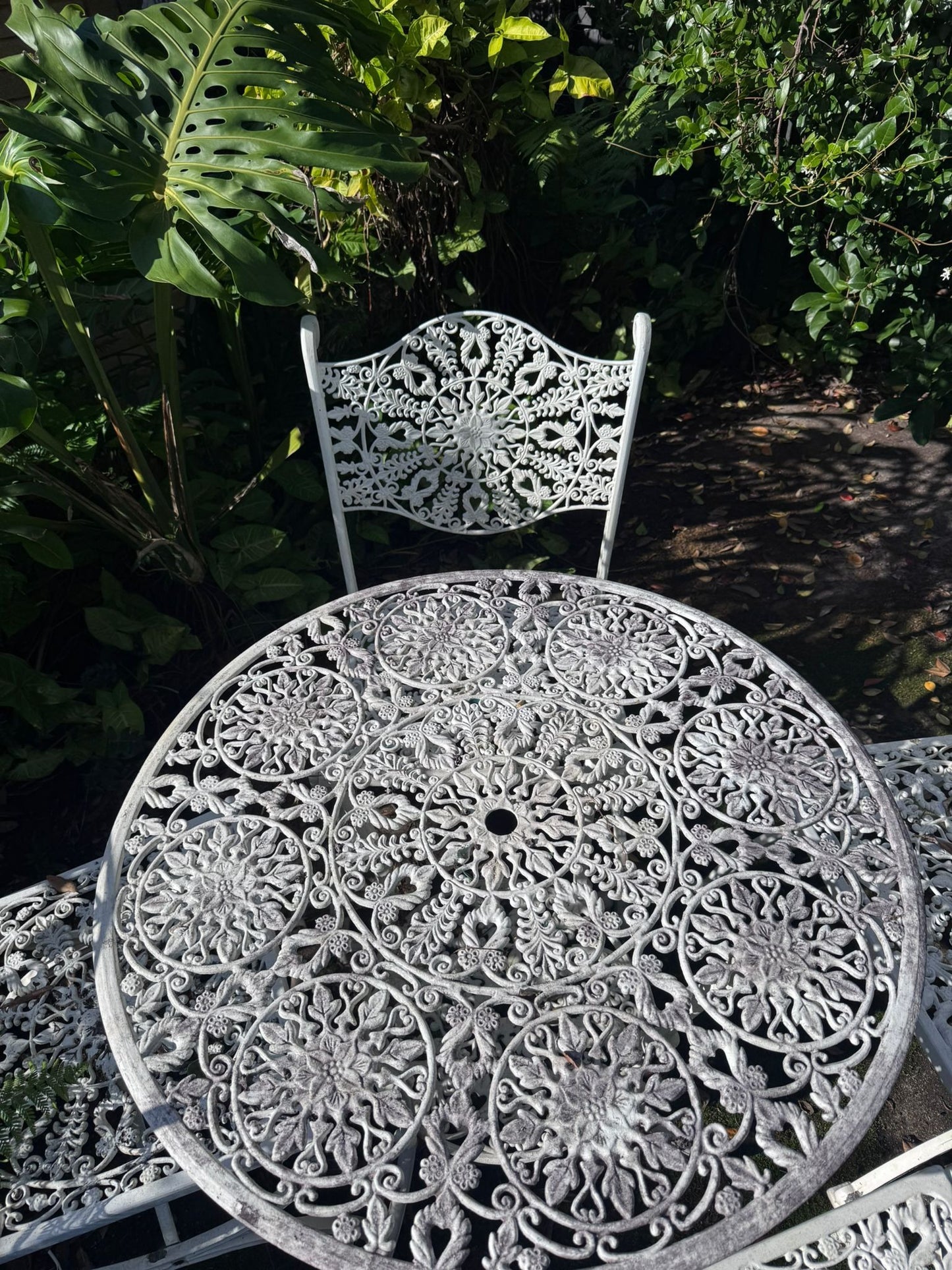 Vintage Style Ornate Cast Aluminum Bistro Set - White Garden Furniture - Image 9