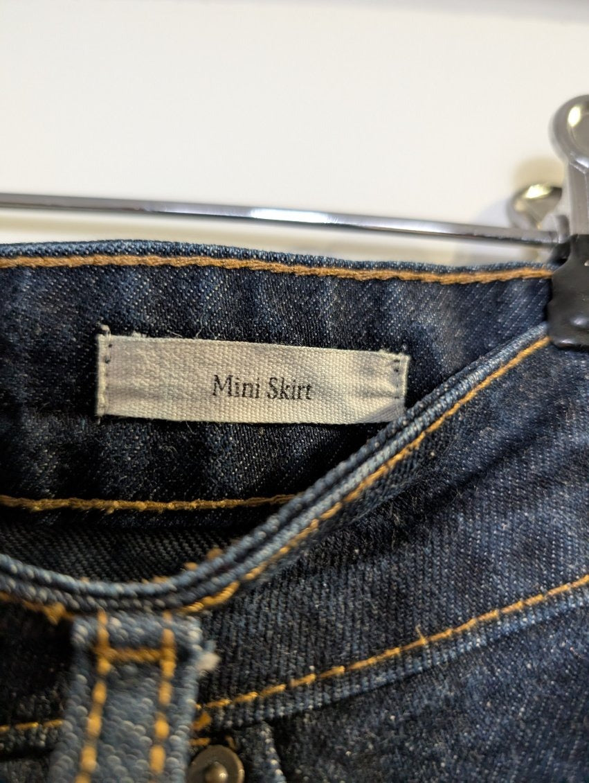 Cotton On Women's Dark Wash Denim Mini Skirt - Size 30 - Image 9