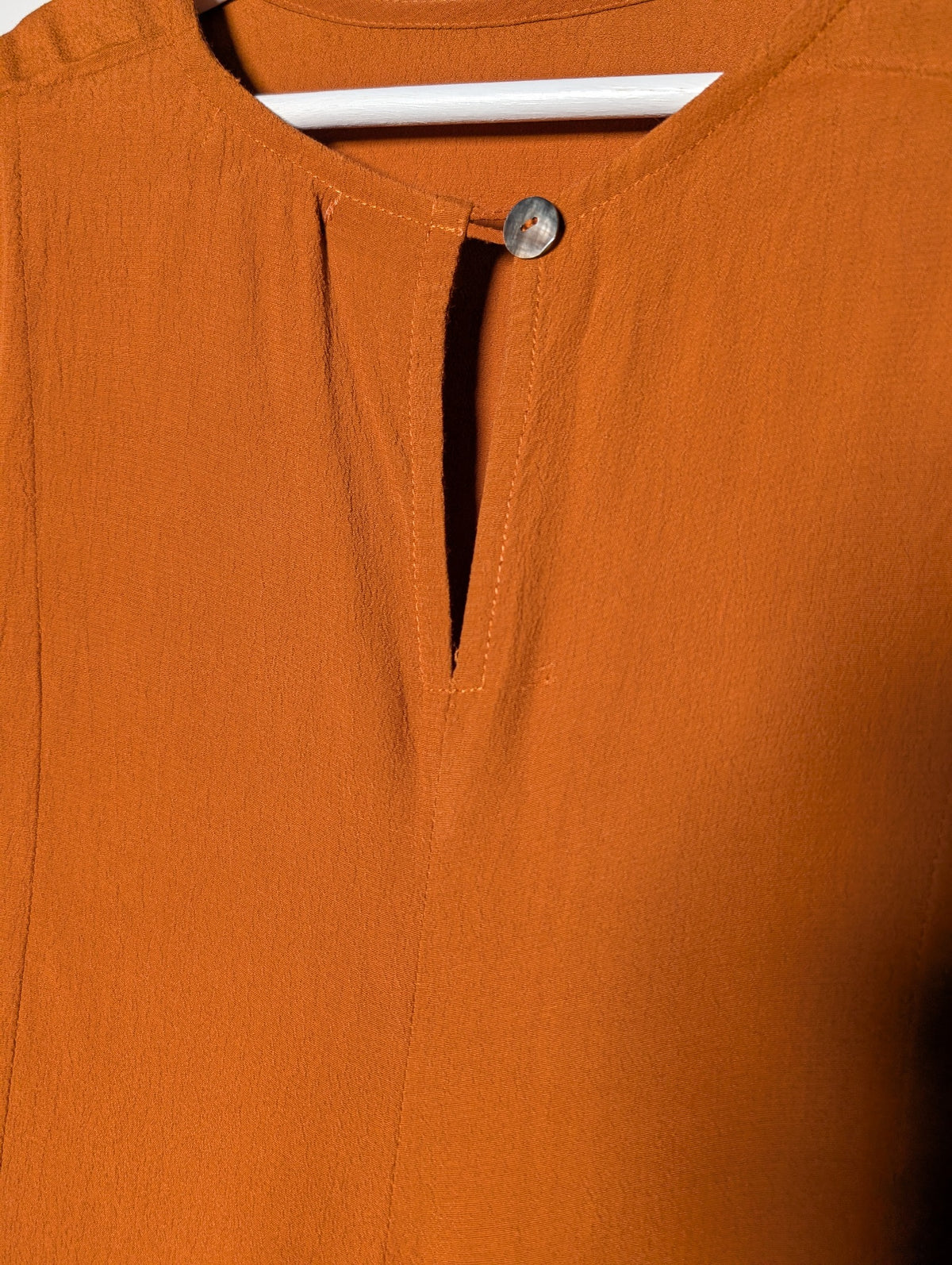 Mister Zimi Sleeveless High-Low Blouse Rust Orange Size 14 - Image 5