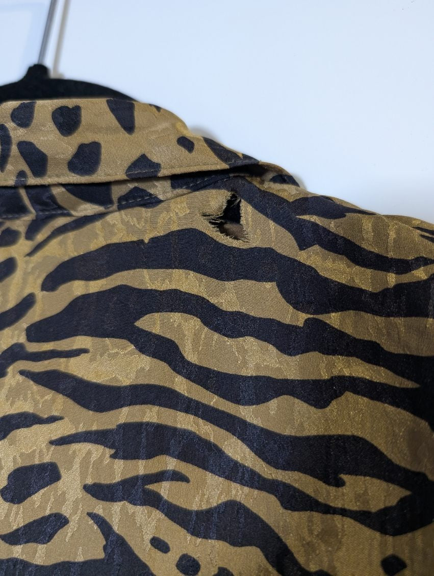 JMT Exclusively Designed Silk Shirt Leopard Print Size 34 - Image 10