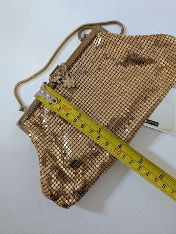 Vintage Oroton Gold Tone Mesh Evening Handbag - Made In West Germany - Image 10