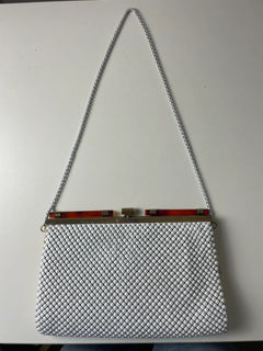 White Metal Mesh Evening Handbag with Gold-Tone Frame - Image 7