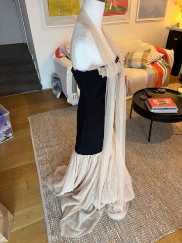 Tojhà Women's Black Evening Dress - Image 8