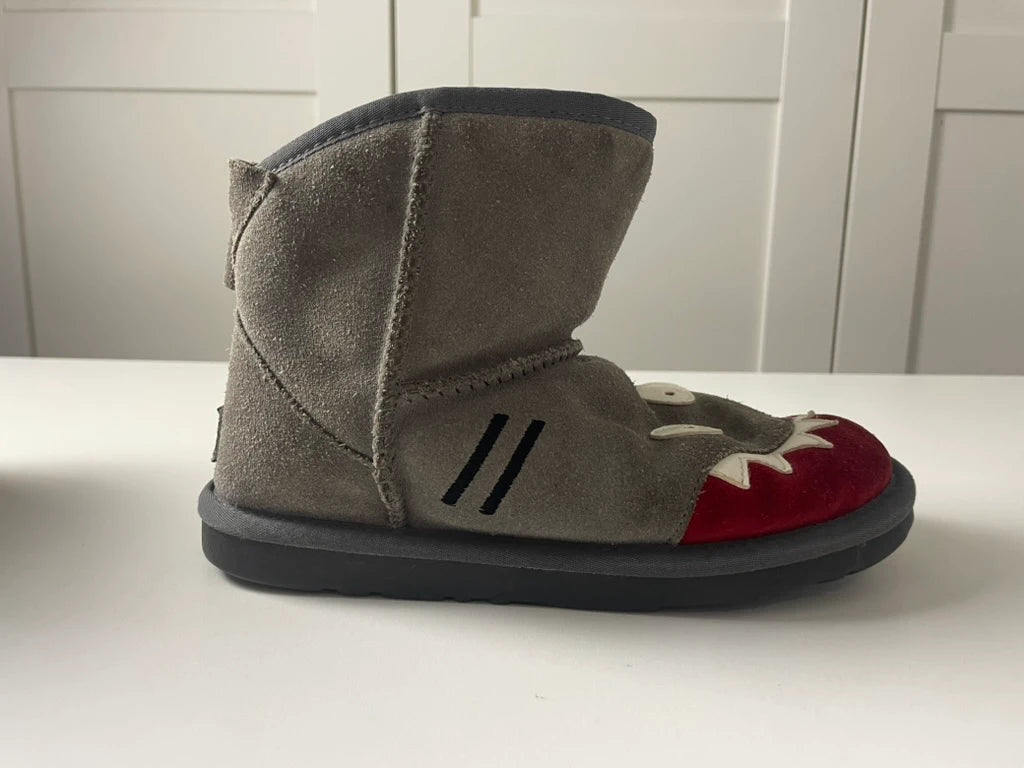 UGG Kids Grey Suede Shark Face Boots - Image 5