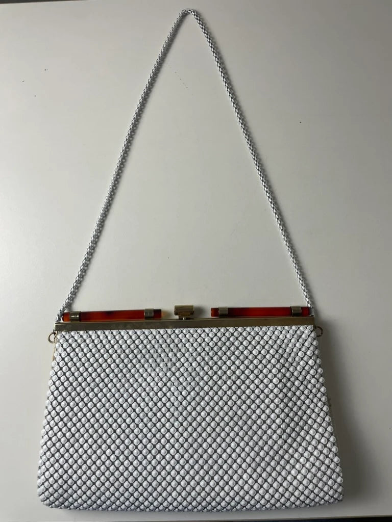 White Metal Mesh Evening Handbag with Gold-Tone Frame - Image 8