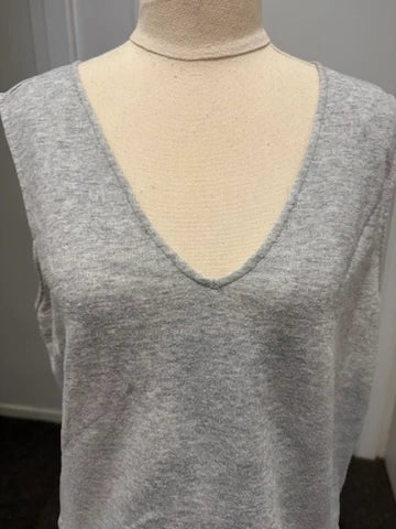 SimplyVera Vera Wang Grey Sleeveless Top Size 12 - Image 7