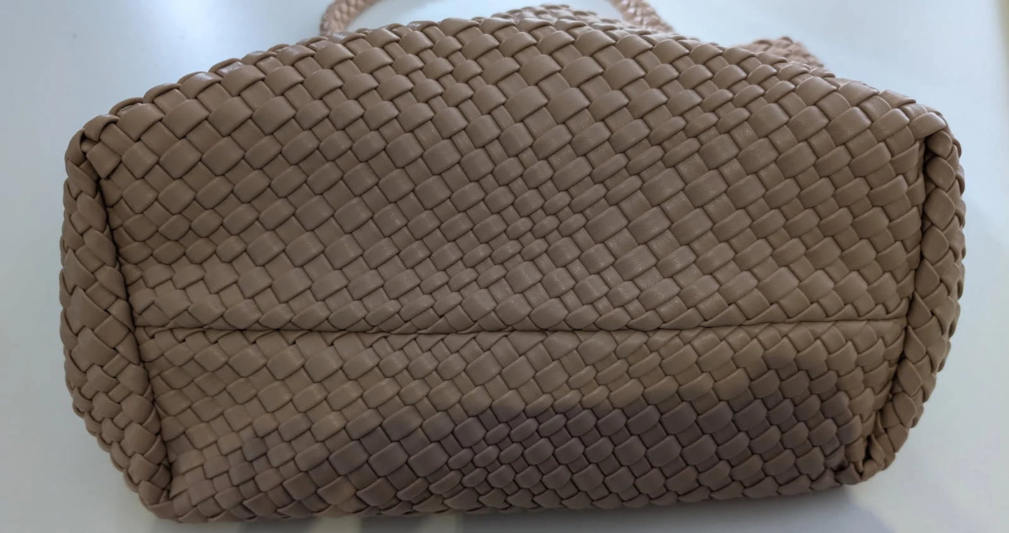 Black Caviar Beige Woven Leather Handbag with Detachable Strap - Image 8