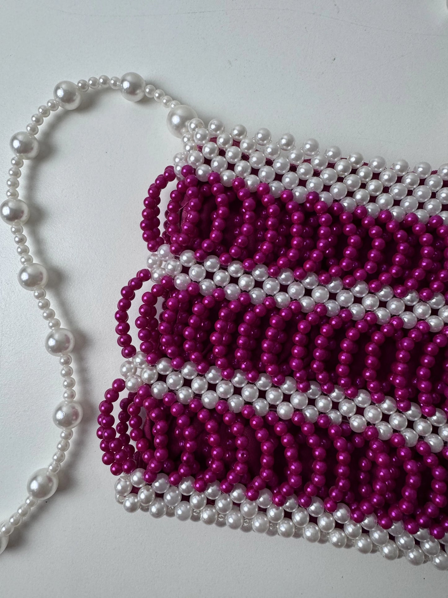 Small Beaded Handbag White and Magenta Striped Pattern - Image 2