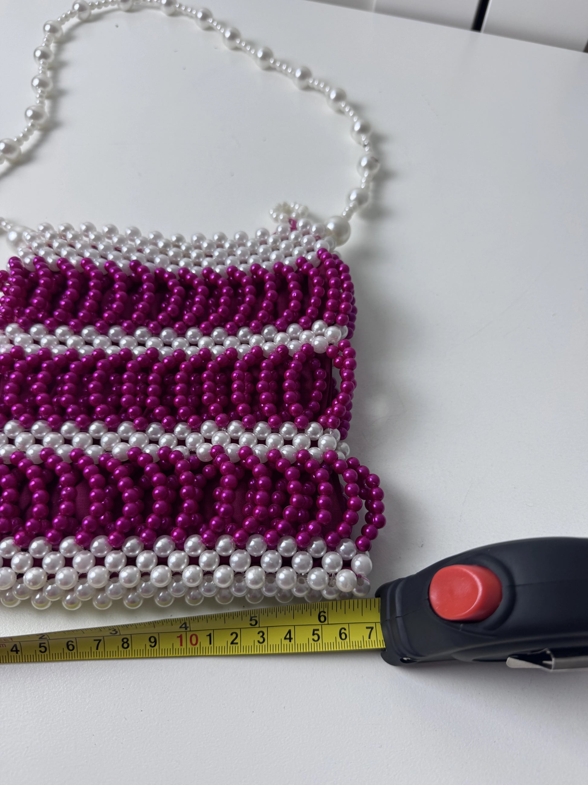 Small Beaded Handbag White and Magenta Striped Pattern - Image 10