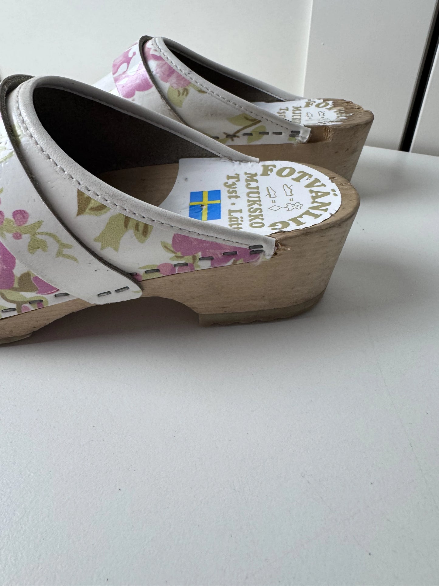 Fotvänlig Mjuksko Floral Wooden Clogs Swedish Comfort Shoes - Image 8