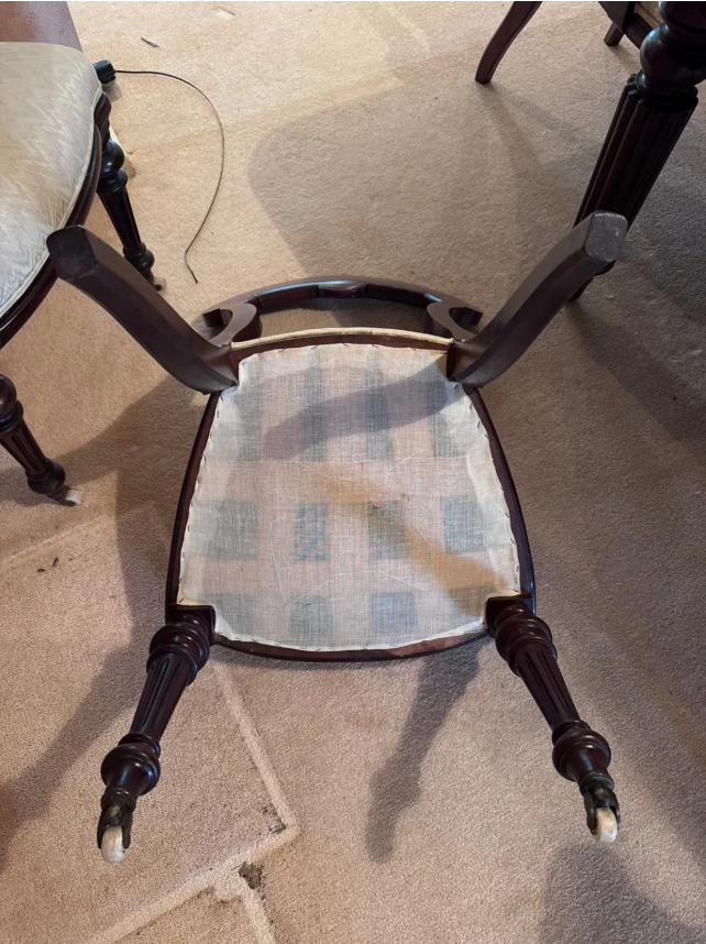 Vintage Solid Timber Dining Table Extendable 8 Seater Set Carver Chairs