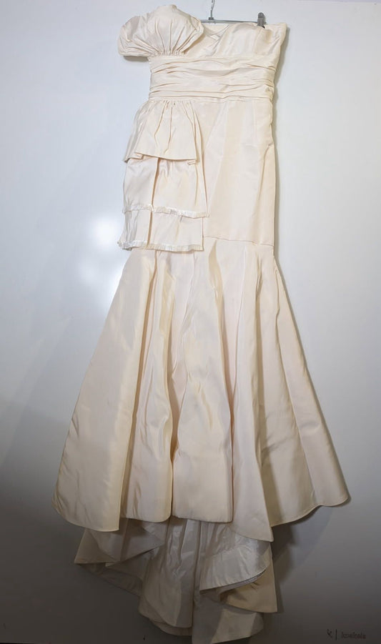 Oscar de la Renta Silk Wedding Gown US 10