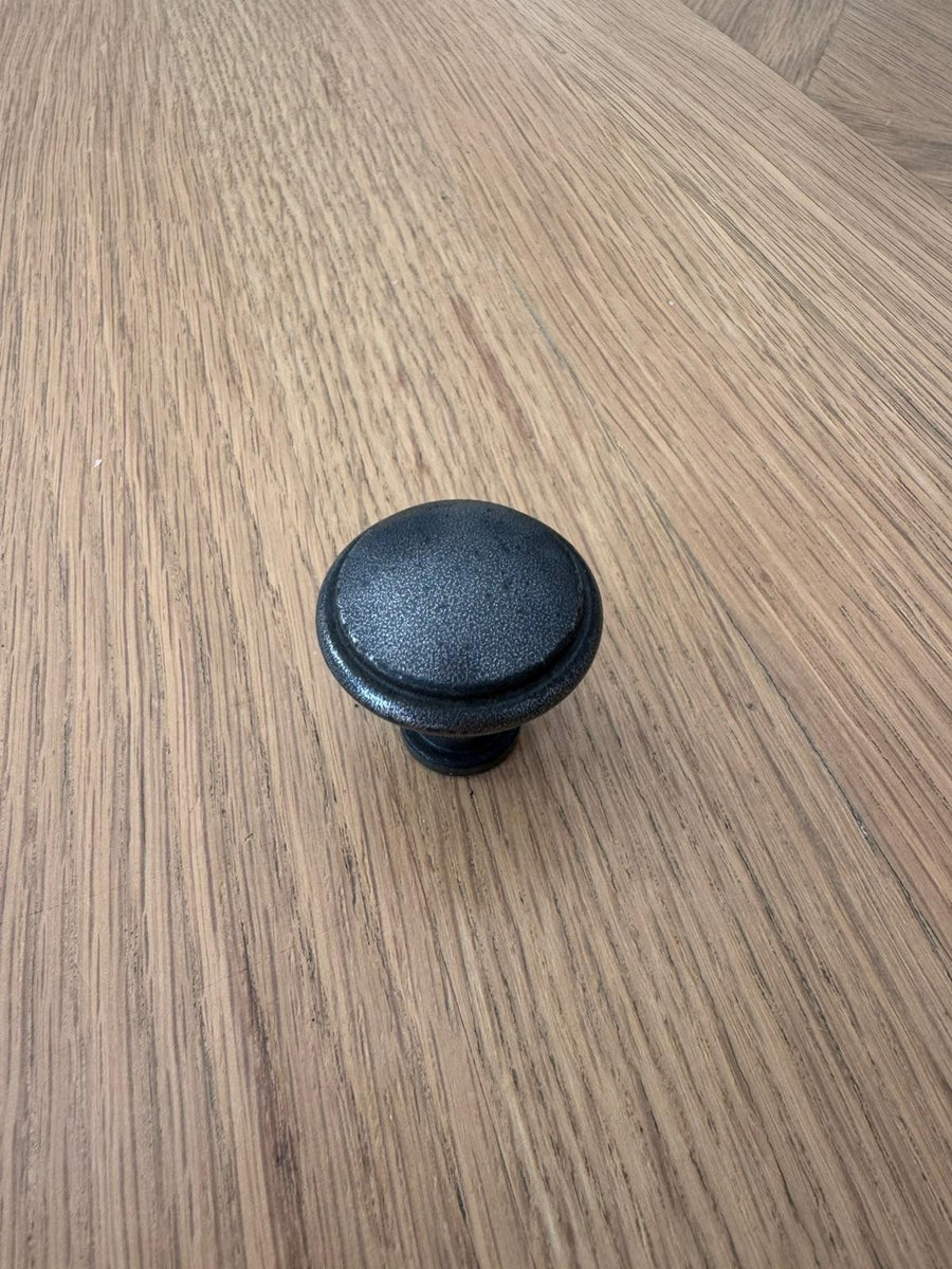 Pewter Round Cabinet Knobs 35mm, Set of 24